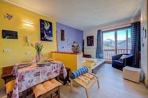 Rebecca's House (few steps from skiing)