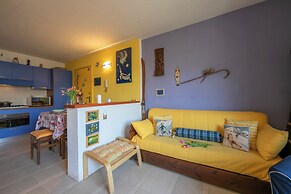 Rebecca's House (few steps from skiing)