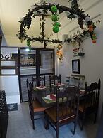 Kakaku The Guest House