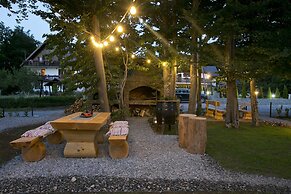 Plitvice Holiday Lodge