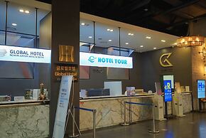 Hotel Tour
