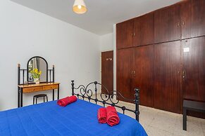 Villa Yiangos in Neo Chorio