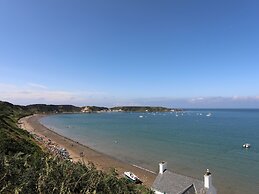 Bwthyn Gwenyn Yr Haf