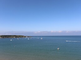 Bwthyn Gwenyn Yr Haf