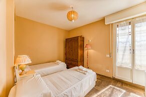 Terrazza Apuana A Few Steps From The Sea