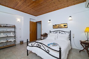 Villa John Dimeon Kato Achaia With Pool