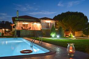 Villa John Dimeon Kato Achaia With Pool