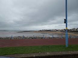 2 bed Apartment 5min From sea in Bare Morecombe