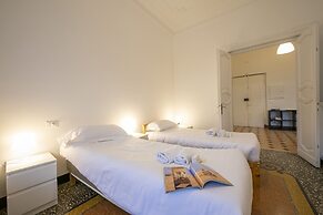 I Marinai - In The City Of Genoa