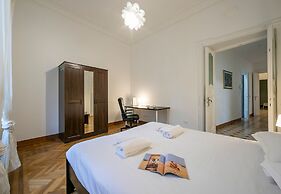 I Marinai - In The City Of Genoa