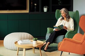 Holiday Inn Manchester Airport by IHG