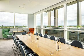 Holiday Inn Manchester Airport by IHG