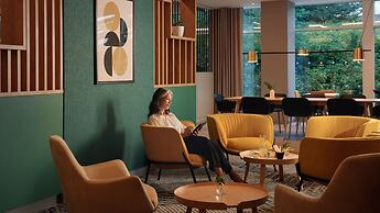 Holiday Inn Manchester Airport by IHG