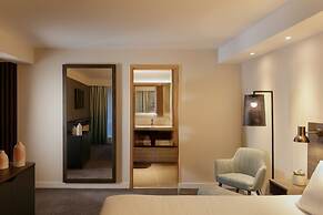 Holiday Inn Manchester Airport by IHG