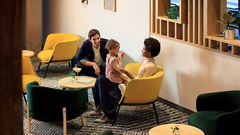 Holiday Inn Manchester Airport by IHG