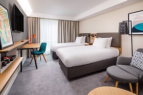 Holiday Inn Manchester Airport by IHG