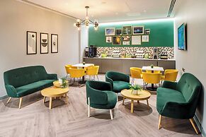 Holiday Inn Manchester Airport by IHG