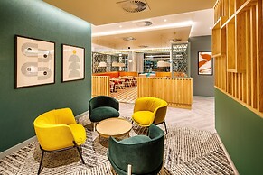 Holiday Inn Manchester Airport by IHG