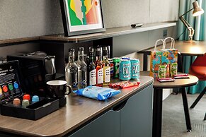 Holiday Inn Manchester Airport by IHG