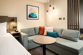 Holiday Inn Manchester Airport by IHG