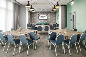 Holiday Inn Manchester Airport by IHG