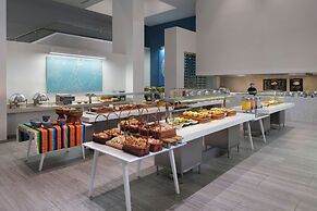The Westin Cancun Resort Villas & Spa