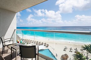 The Westin Cancun Resort Villas & Spa