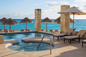 The Westin Cancun Resort Villas & Spa
