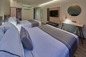 City Express Plus by Marriott Mazatlán