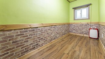 Pocheon Bomulsum Pension