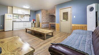 Pocheon Bomulsum Pension