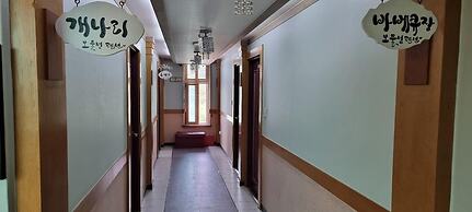 Pocheon Bomulsum Pension