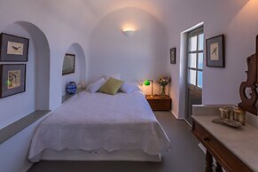 Azure Villa Santorini
