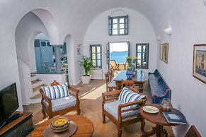 Azure Villa Santorini