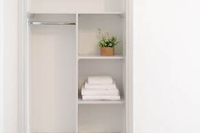 Salt and Sun Apartments by Konnect, Kaminaki Beach