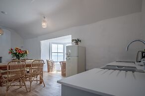 Brook Cottage Green - 2 Bedroom - Dale