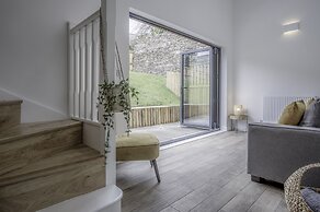 Brook Cottage Green - 2 Bedroom - Dale