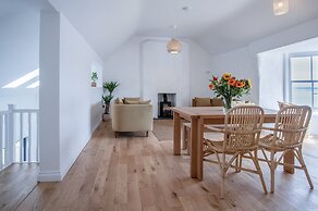 Brook Cottage Green - 2 Bedroom - Dale