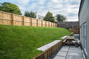 Brook Cottage Green - 2 Bedroom - Dale