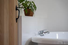 Brook Cottage Green - 2 Bedroom - Dale