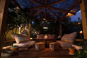 Quartano Paros Residence