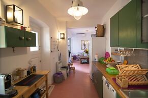 Quartano Paros Residence