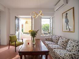 Quartano Paros Residence