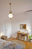 Quartano Paros Residence