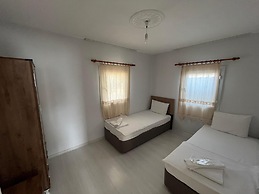 Yalıyanı Pansiyon