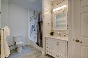 Spacious 2bd 1ba Free Parking 3D Tour