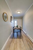 Spacious 2bd 1ba Free Parking 3D Tour