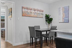 Cozy 2BR Near UT Hyde Park Evonify