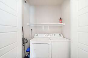 Luxury Townhome Pool North Austin Evonify