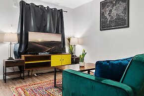 Stylish 1BR Near UT Highland Evonify